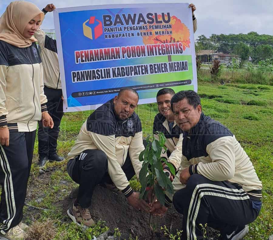 Tanam Pohon Integritas