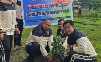 Tanam Pohon Integritas