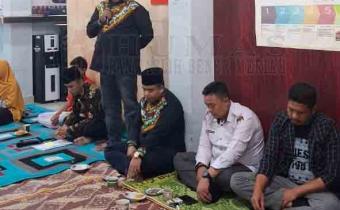 Ketua Bawaslu Kabupaten Bener Meriah memberikan sambutan